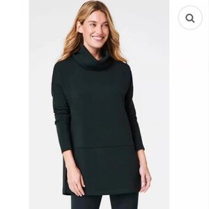 NWT Spanx AirEssentials Turtleneck Tunic in Essex Green